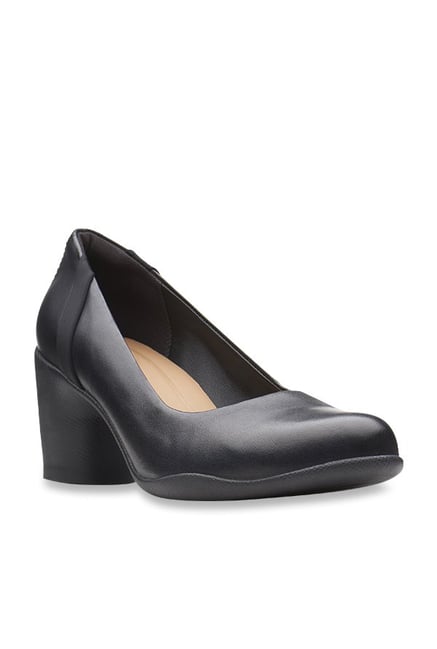 clarks black pumps sale