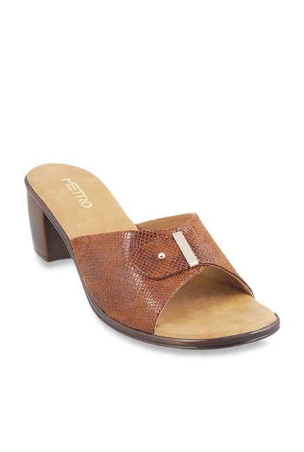 metro casual sandals