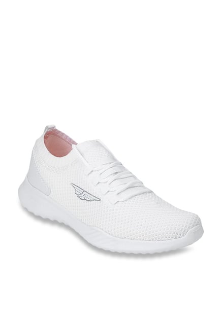 red tape white walking shoes