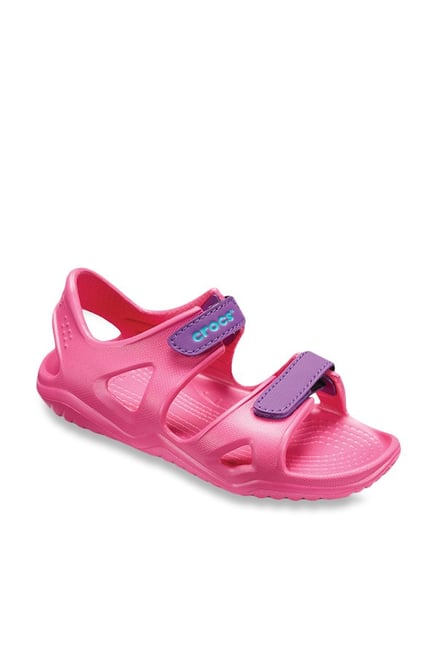 crocs Girls/Boys Crocband Moulded Croslite Strap Fastening Sandal  Flame/White 100% Thermoplastic UK Size 7 Toddler (EU 23-24, US C7) :  Amazon.in: Fashion