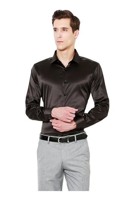 Buy Van Heusen Black Slim Fit Shirt for Men Online @ Tata CLiQ