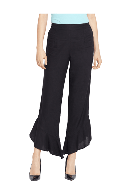 Oxolloxo Black Straight Fit Pants