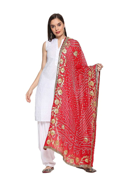 white churidar with bandhani dupatta