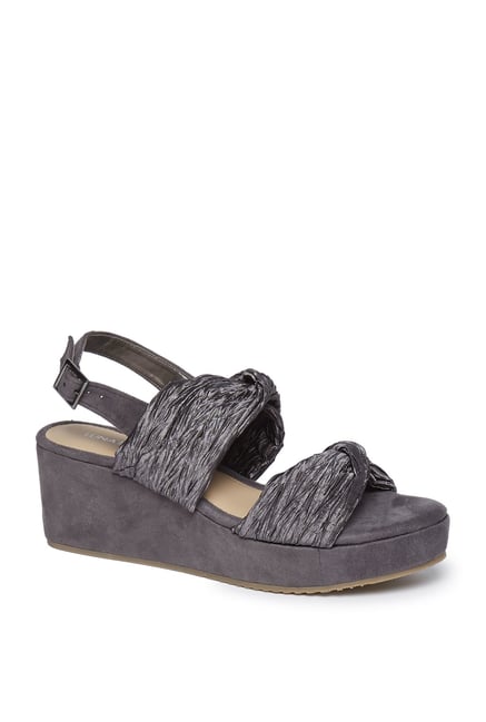 balance heel sandals