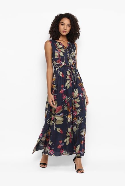 full sleeves maxi dress Eterne