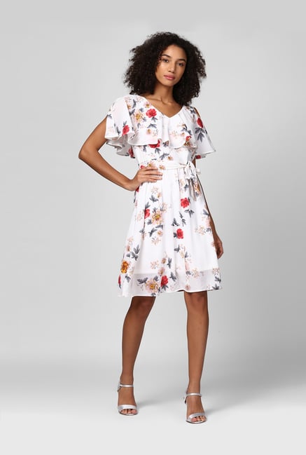 Harpa White Floral Print Knee Length Dress Price in India