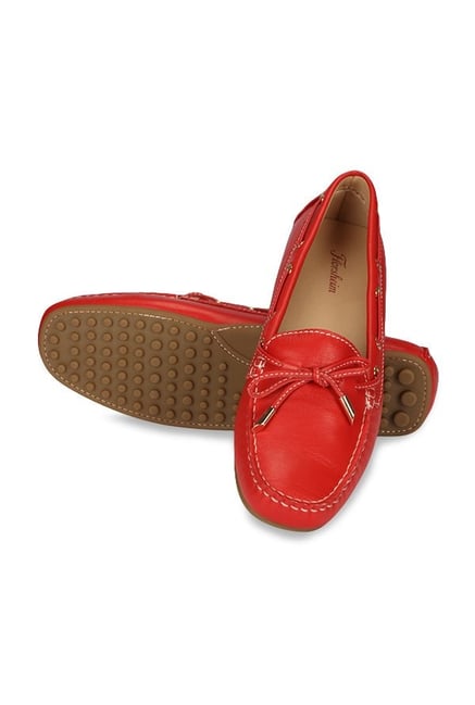 Buy Florsheim Red Boat Shoes for Women at Best Price Tata CLiQ