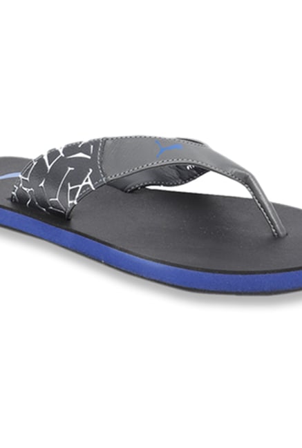 puma winglet flip flops