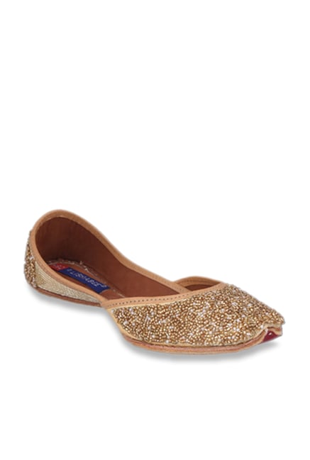 Lishabee by MSC Golden Ethnic Juttis