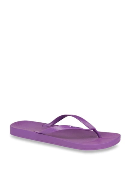 Ipanema Anatomic Purple Flip Flops