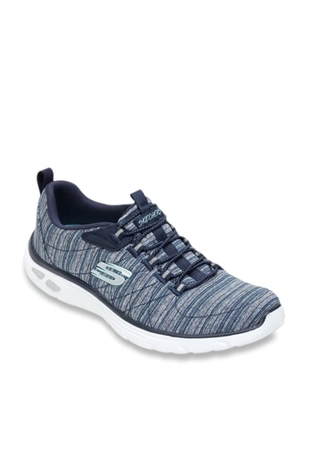 tata cliq skechers