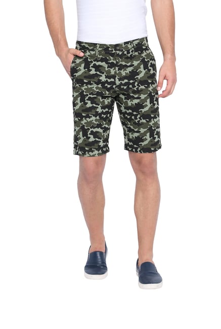 Camo shorts, Green camo, Casual, Cargo shorts