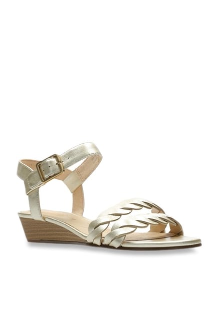 clarks mena blossom sandals