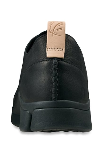 clarks ladies black trainers