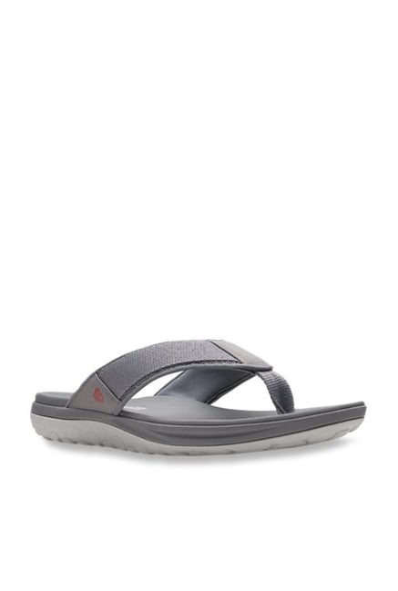 clarks sandals grey