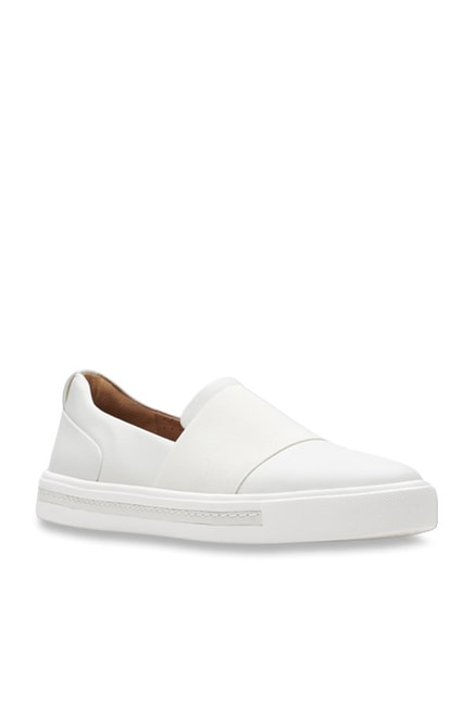 Buy Clarks Un Maui White Loafers for 