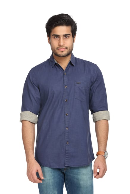 Buy Wrangler Blue Regular Fit Cotton Shirt from top Brands at Best