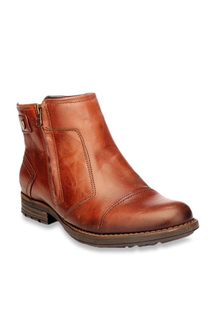 pavers boots