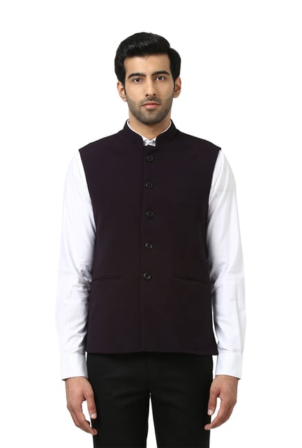 raymond sleeveless jacket