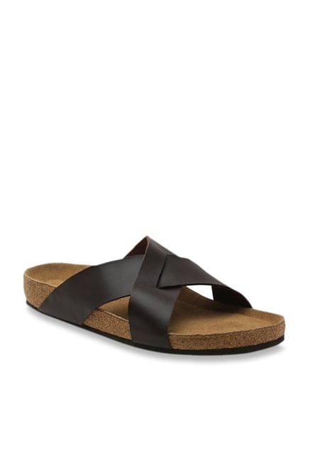 Cygna by discount ruosh men's sandals