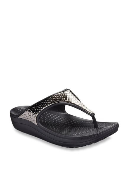 Buy Black Flip Flop & Slippers for Men by CROCS Online | Ajio.com