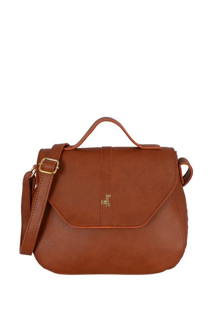 baggit orange sling bag