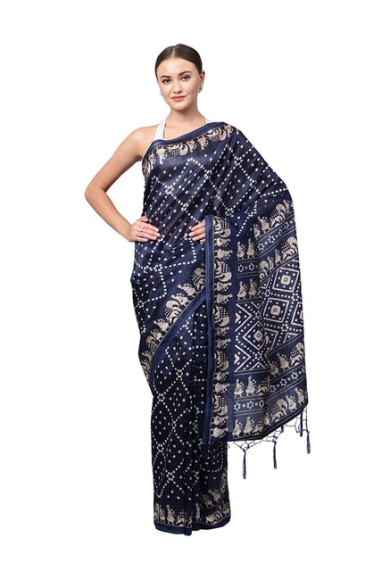 Ishin Navy Printed Saree With Blouse Price in India