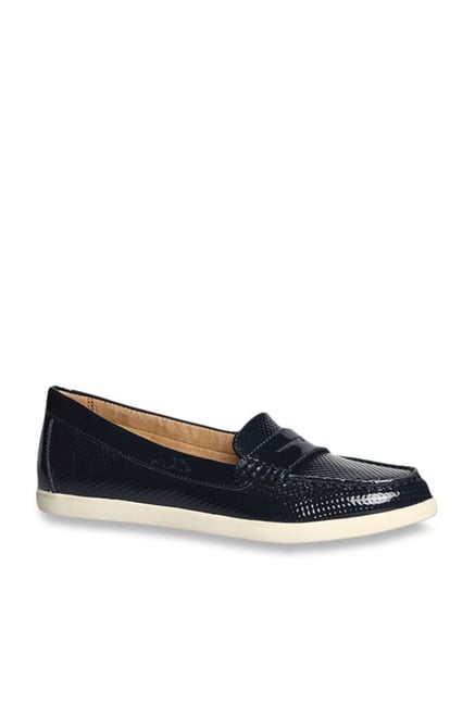 naturalizer navy loafers