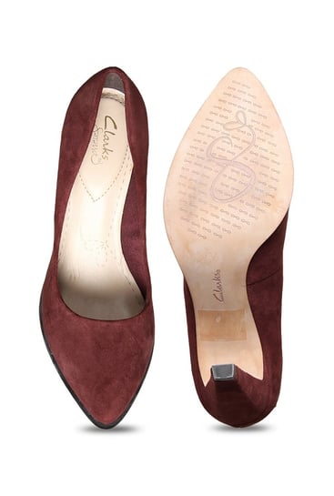 clarks court shoes uk