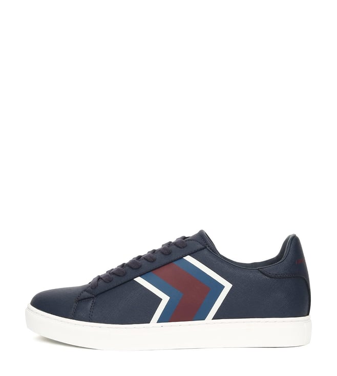 tata cliq sneakers