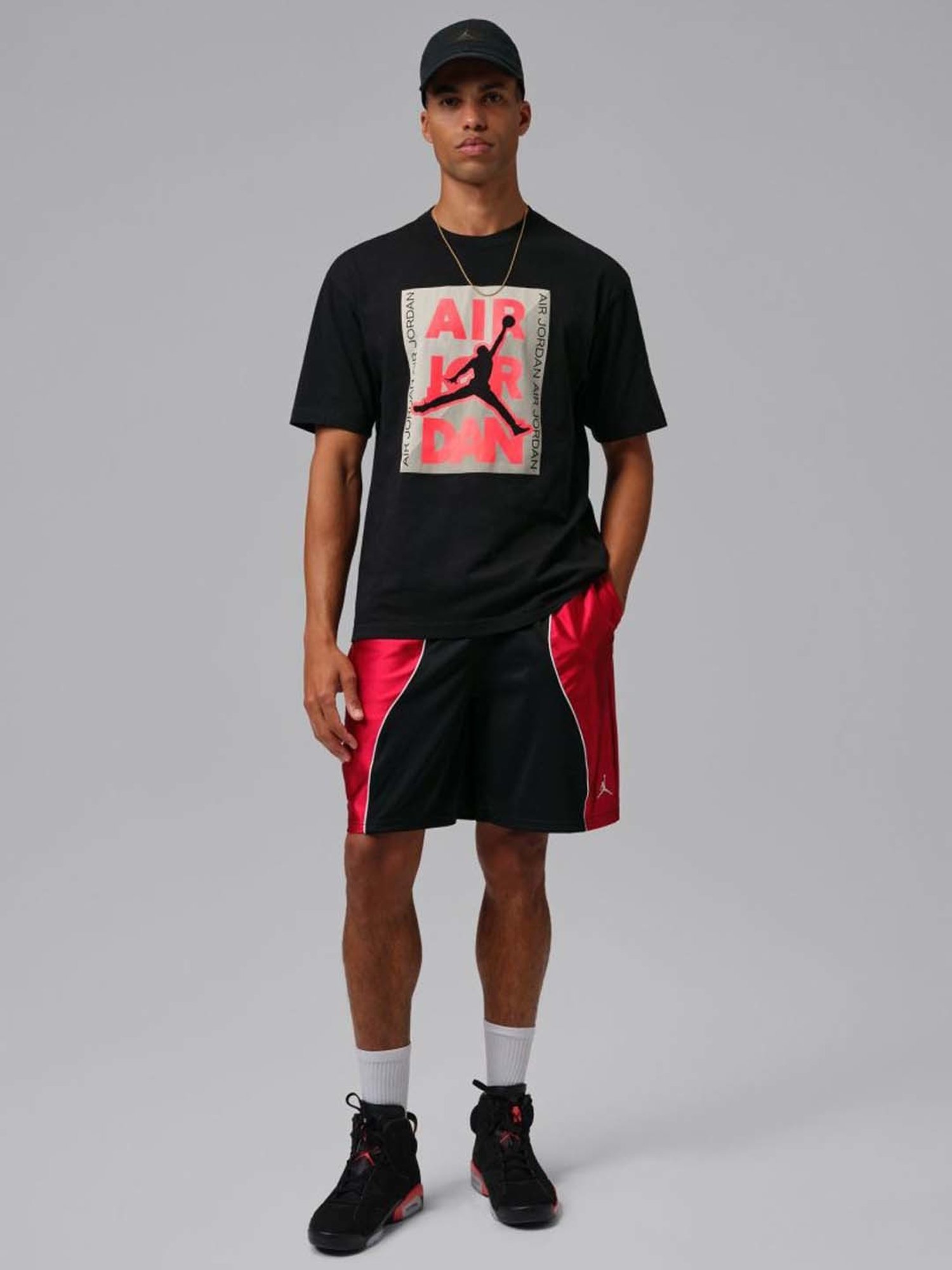 Nike Black Jordan Graphic Regular Fit T-Shirt