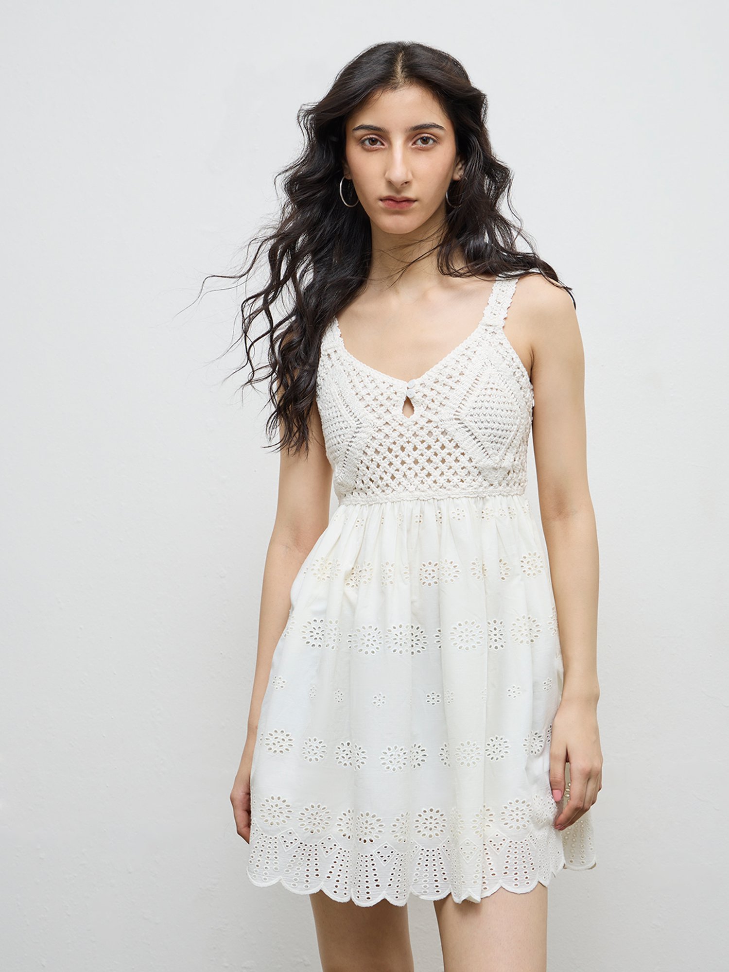 hyeon ヘヨン basil skort white Sサイズ Bombay Paisley by Westside Off-White Crochet Design Cotton A-Line