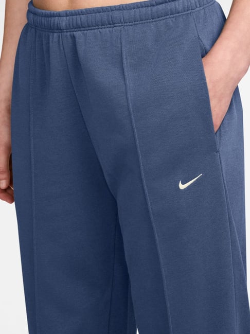 navy blue nike jogging pants