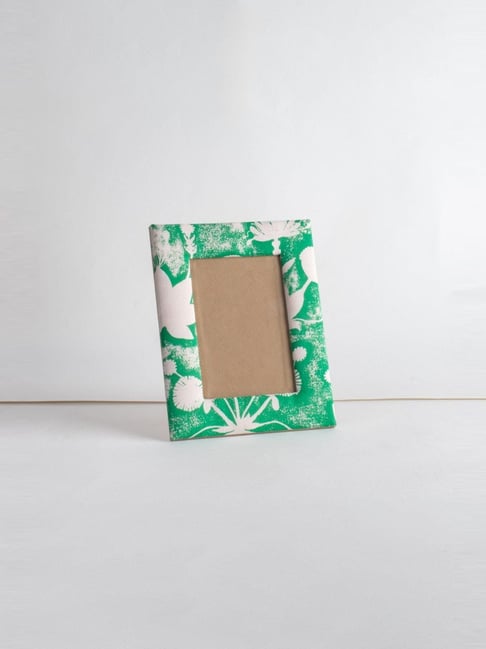 Freedom Tree Green Fabric Sativa Handcrafted Recycled Photo Frame