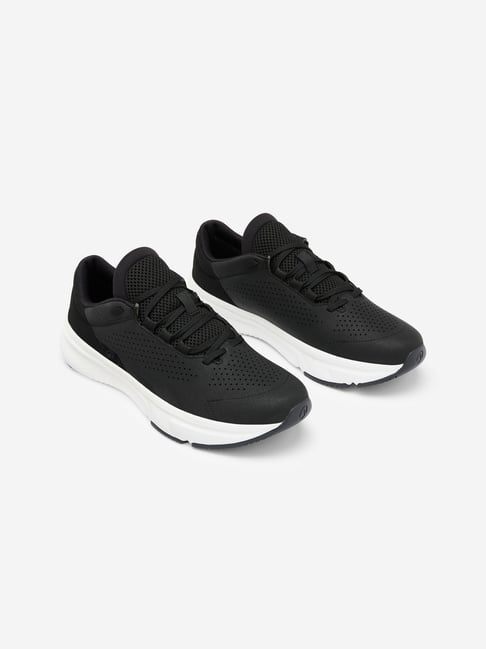 Decathlon - Women's Sports Shoes Essential Icon - Black/White