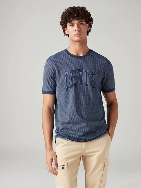 Levi's Men's Striped Slim Fit Textured T-Shirt
