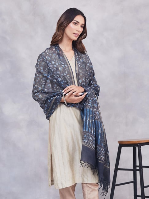 Fabindia Charcoal Printed Dupatta-picture-17