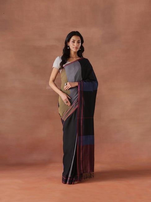 Fabindia Black Cotton Woven Design Saree-picture-10