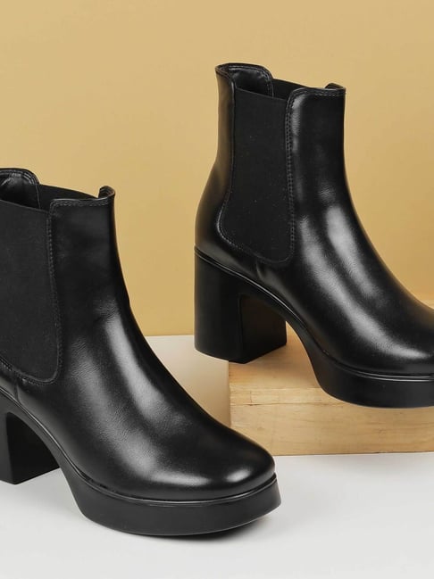 Mochi Women's Black Chelsea Boots-picture-12