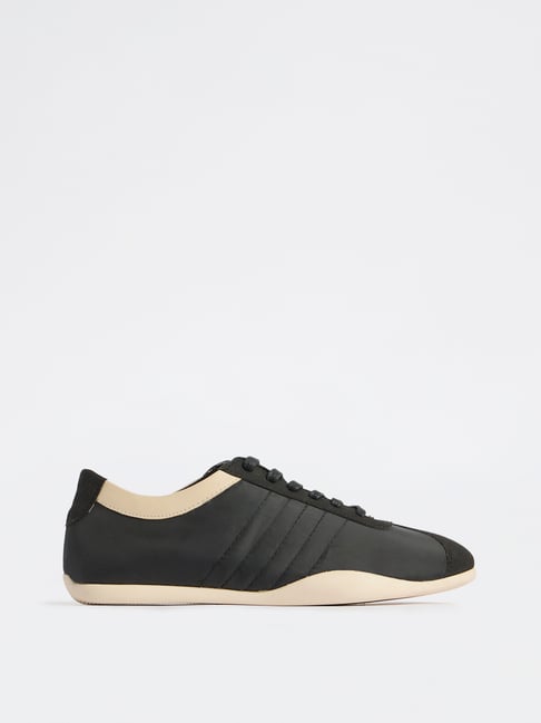 LUNA BLU by Westside Black Monotone Sneakers