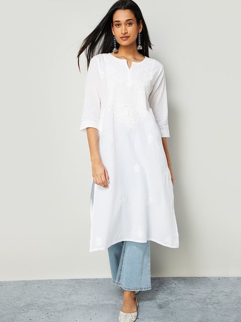 Melange by Lifestyle White Embroidered Regular Fit Kurta-picture-42