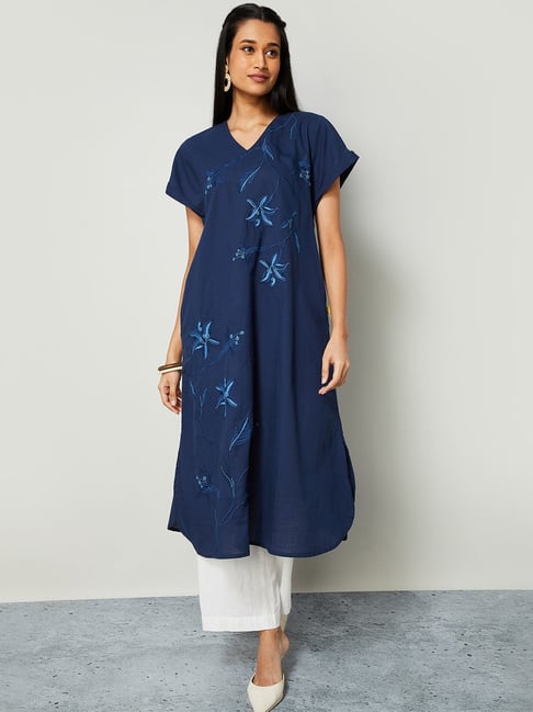 Melange by Lifestyle Blue Embroidered Regular Fit Kurta-picture-15