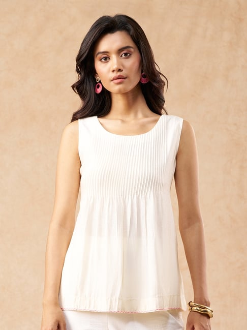Marigold Lane by Pantaloons White Viscose Solid Sleeveless Top-picture-36
