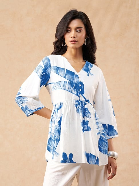 Marigold Lane by Pantaloons Blue Viscose Printed Three-Quarter Sleeves Top-picture-27