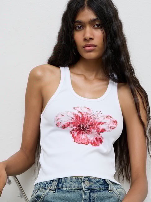 Nuon by Westside White Floral Printed Cotton-Blend Top