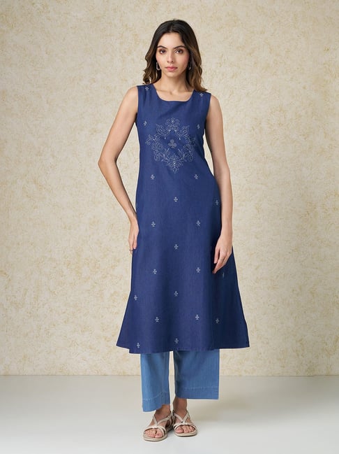Rangmanch by Pantaloons Indigo Embroidered Sleeveless Denim A-Line Kurta-picture-44