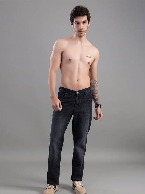 Buy Club York Black Straight Fit Jeans at Best Price @ Tata CLiQ