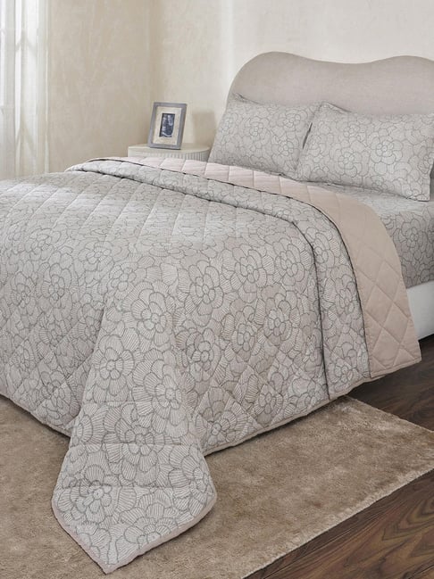 Maspar Beige Floral Print King Size Quilt and Bedsheet with 2 Pillow Cases-image-17