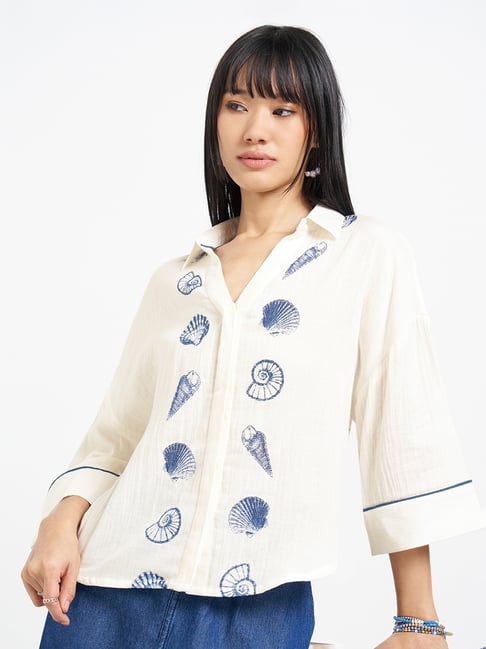 Akkriti by Pantaloons Women's Snow White Loose Fit Printed Boxy Shirt-picture-23