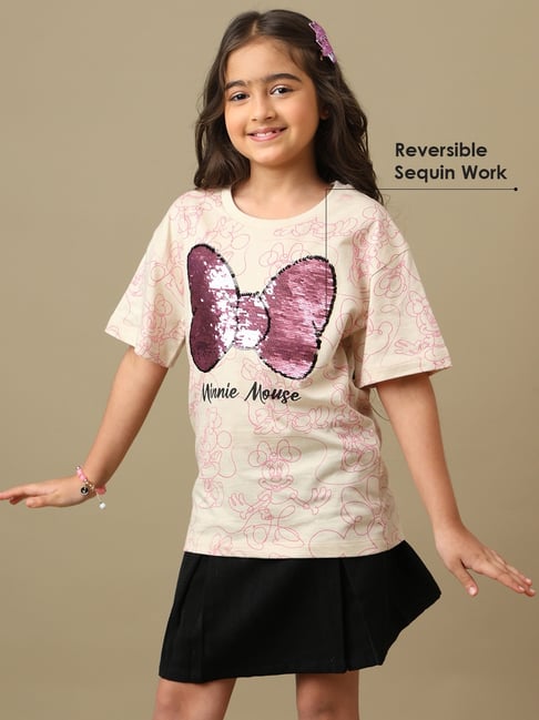 Kidsville Girls Beige Minnie Mouse Printed Relaxed Fit Reversible Sequint-Shirt